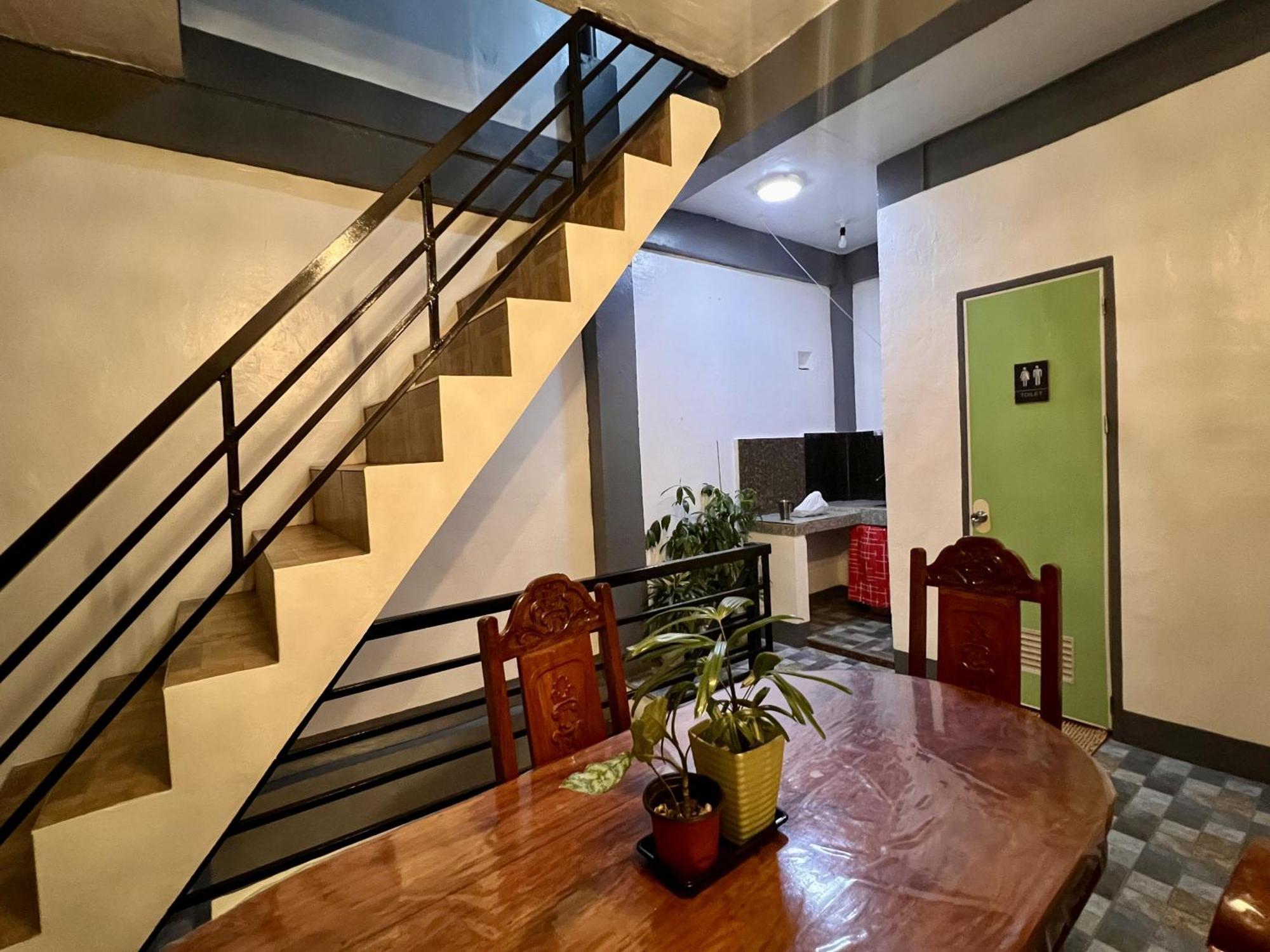 Eighty8 Tourist Inn Coron Zewnętrze zdjęcie